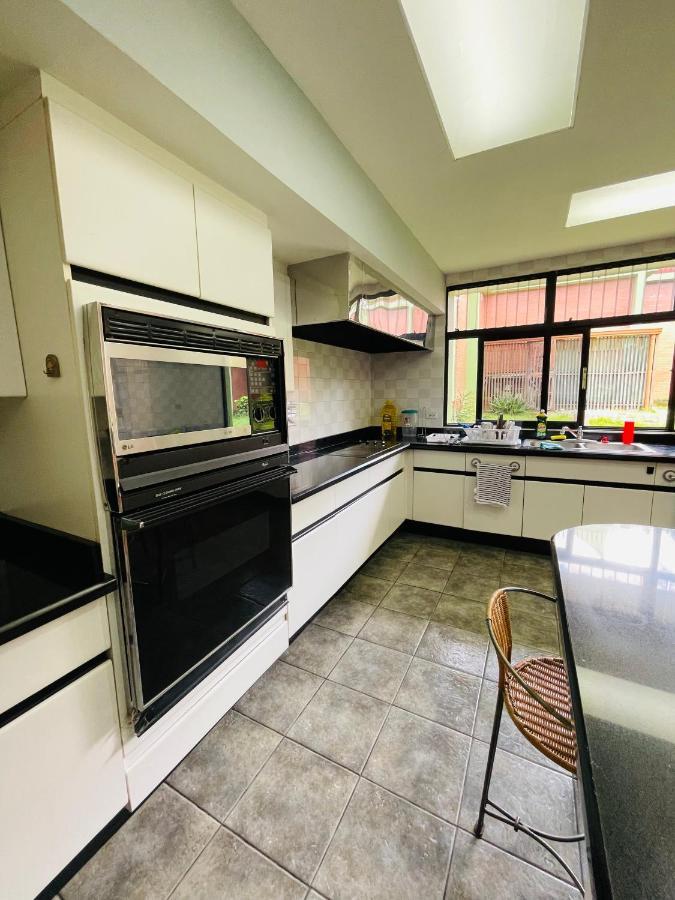 סן חוזה The Rainier Bed & Breakfast 5 מראה חיצוני תמונה